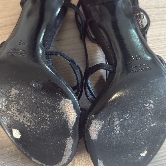 Gucci suede, leather Leather Sandals
Women's Size: 8B - Picture 6 of 6